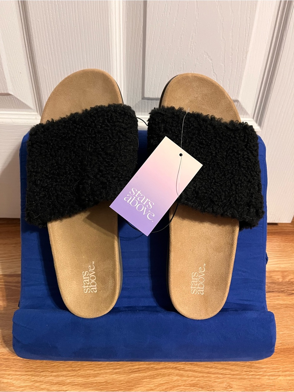 stars above Black Sherpa Slide Sandals with Tan Footbed size 9